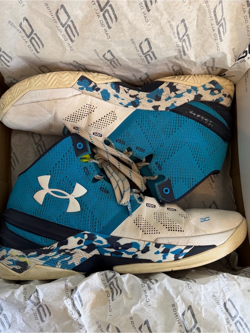 Under Armour Men’s Blue and White Basketball Shoes